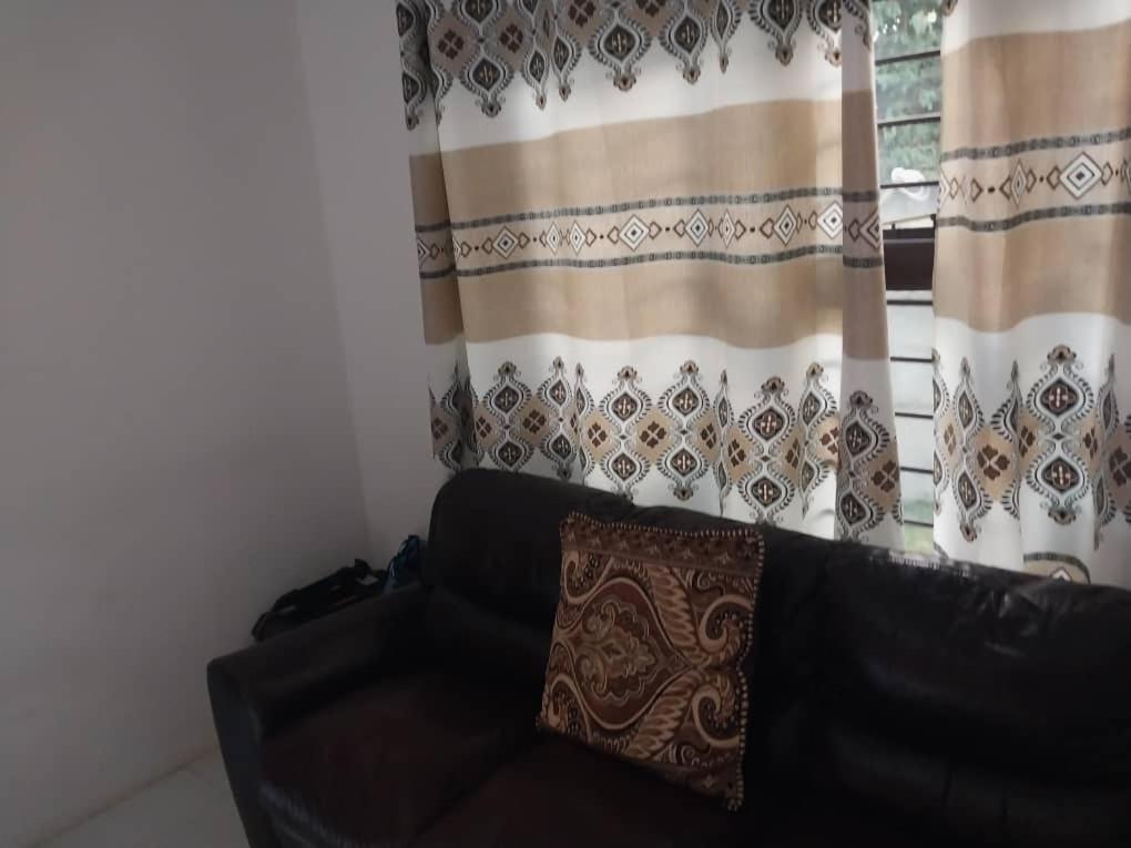 Emmrose Apartments Chingola Eksteriør bilde