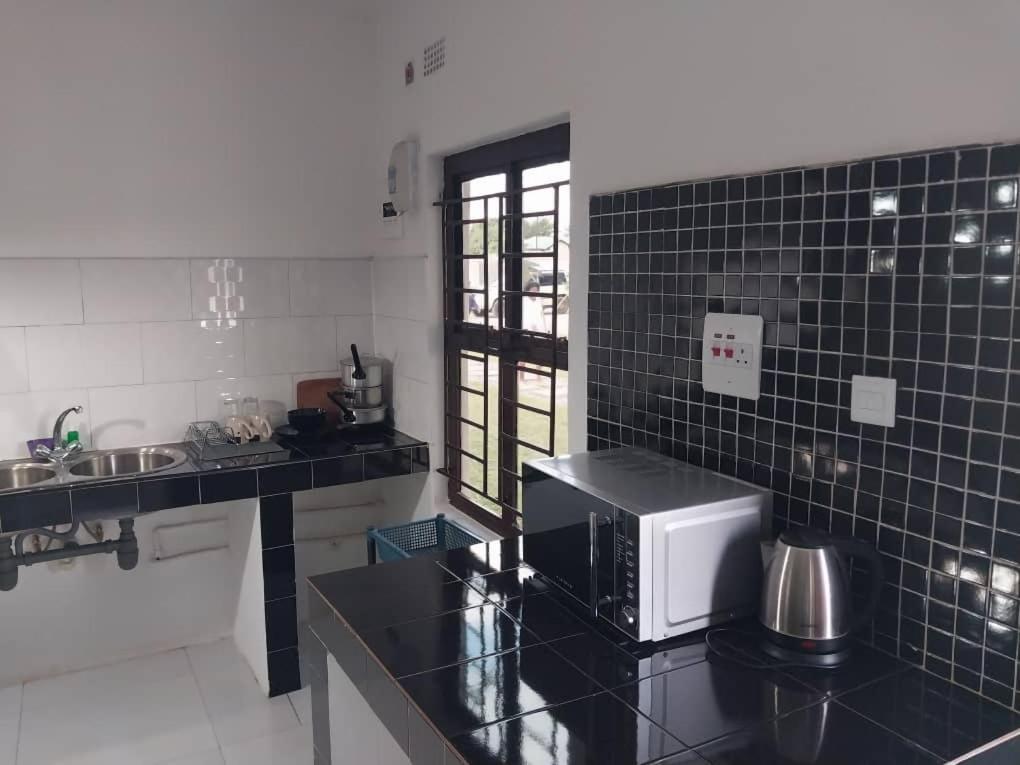 Emmrose Apartments Chingola Eksteriør bilde