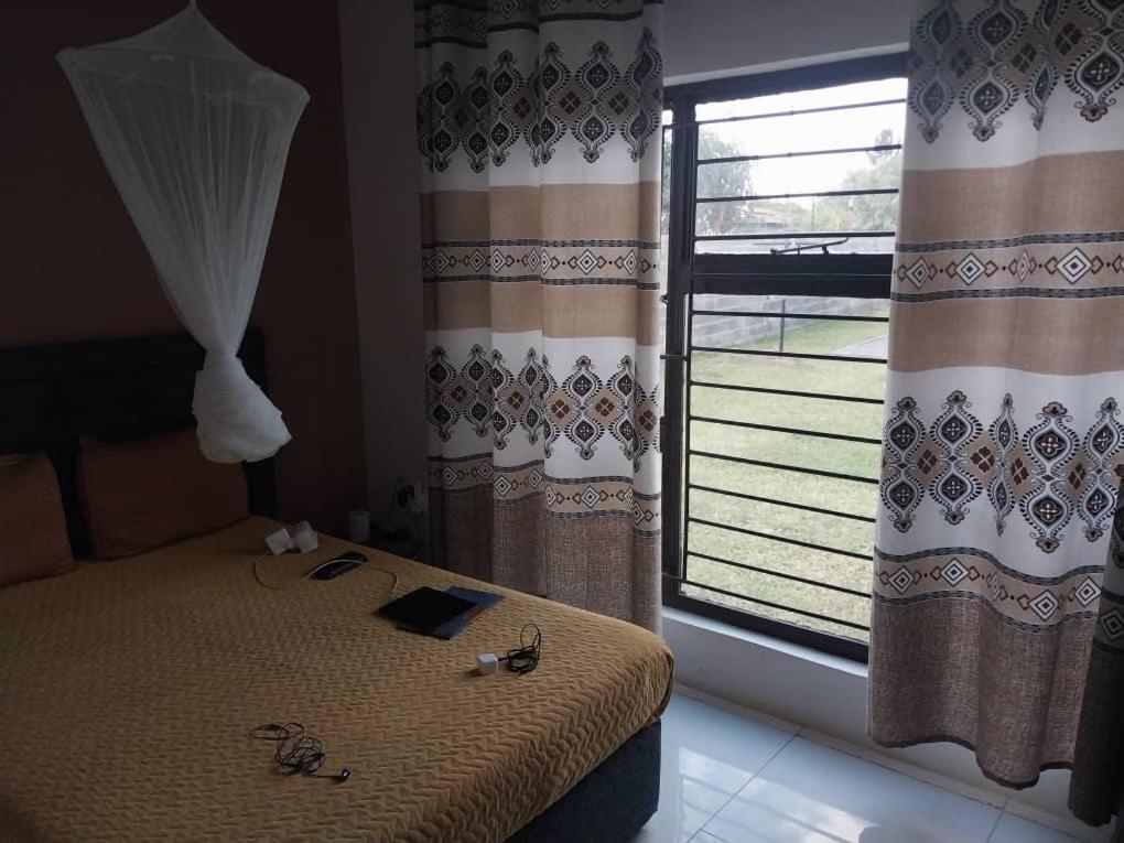 Emmrose Apartments Chingola Eksteriør bilde