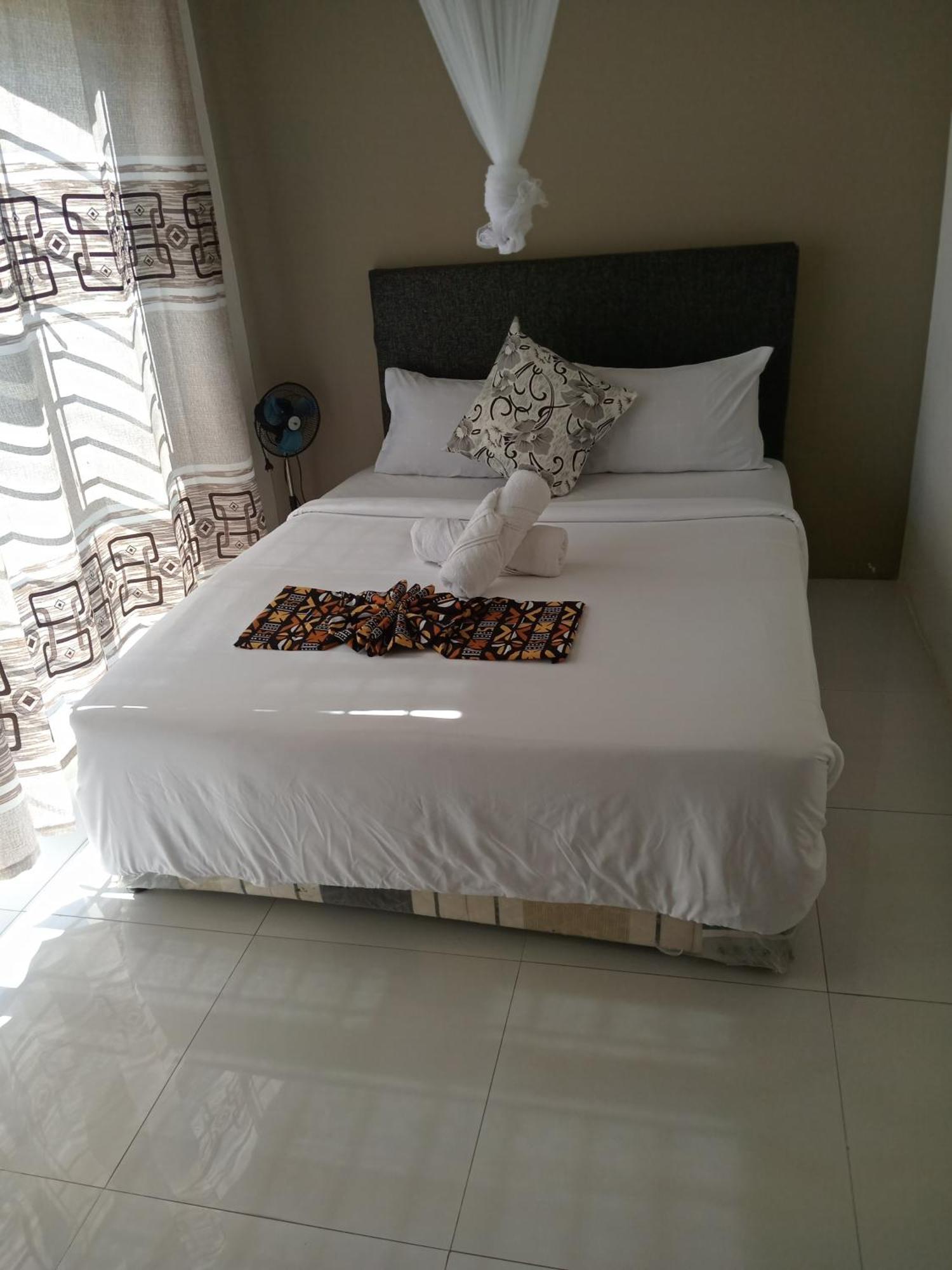 Emmrose Apartments Chingola Eksteriør bilde